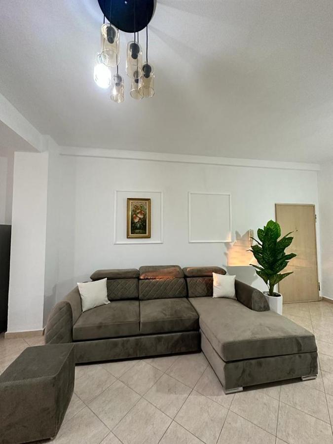 Victorias Apartment Tirane Екстер'єр фото